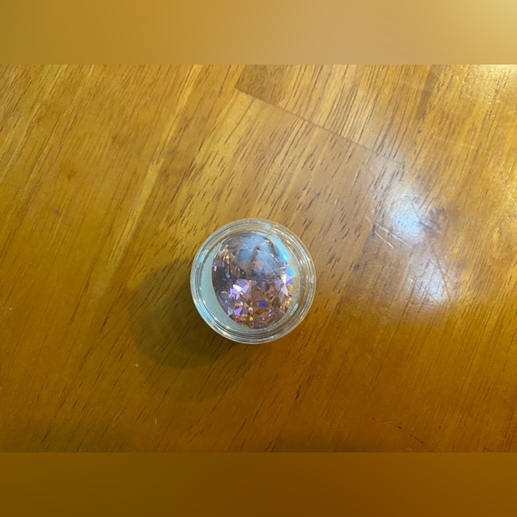 Giant Pink Cubic Zirconia - Picture 5 of 5